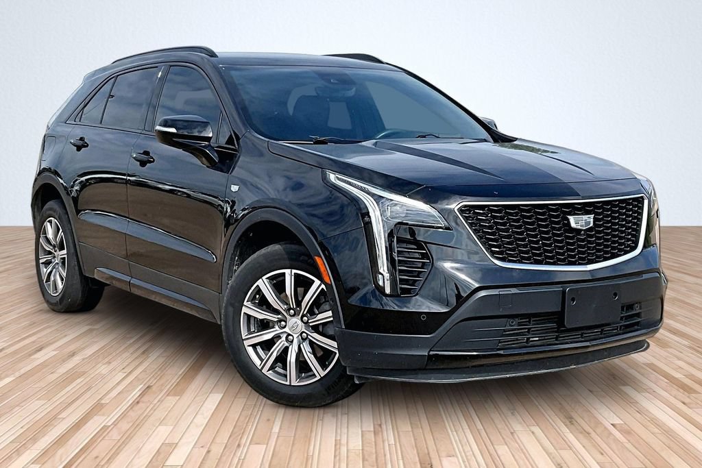 Used 2022 Cadillac XT4 Sport w/ Comfort Package FWD image 9