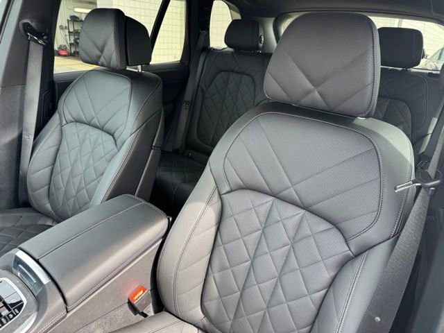 Certified 2026 BMW X5 xDrive50e image 18