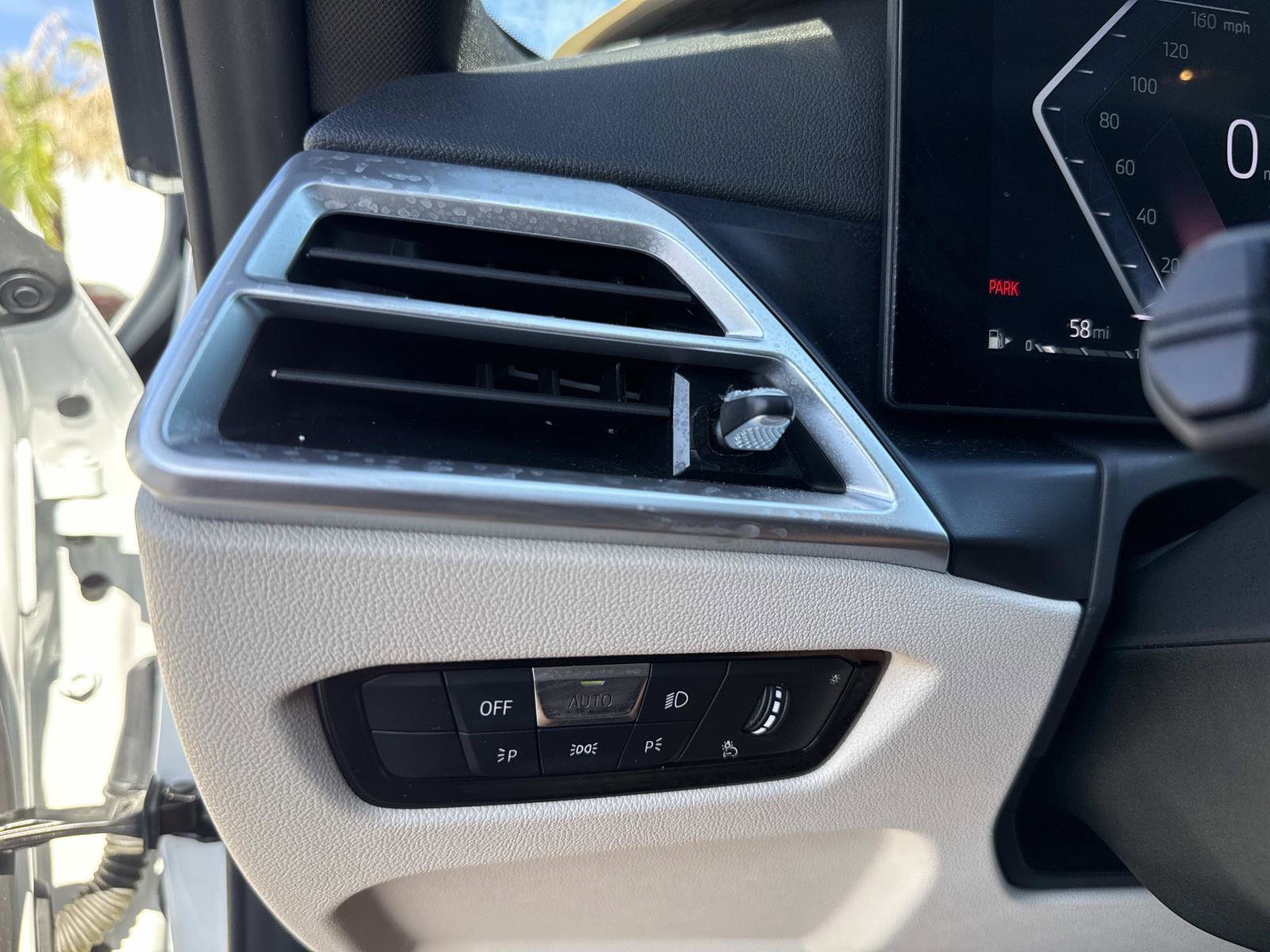 Used 2025 BMW 430i Coupe w/ Premium Package RWD image 30