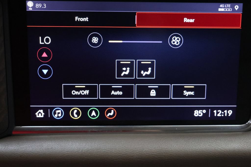Used 2021 GMC Yukon Denali w/ LPO, Illumination Package AWD/4WD image 99