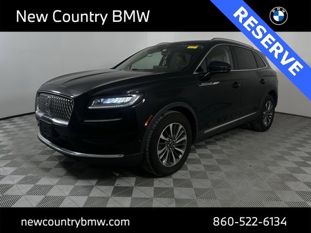 Used 2022 Lincoln Nautilus Reserve image 3