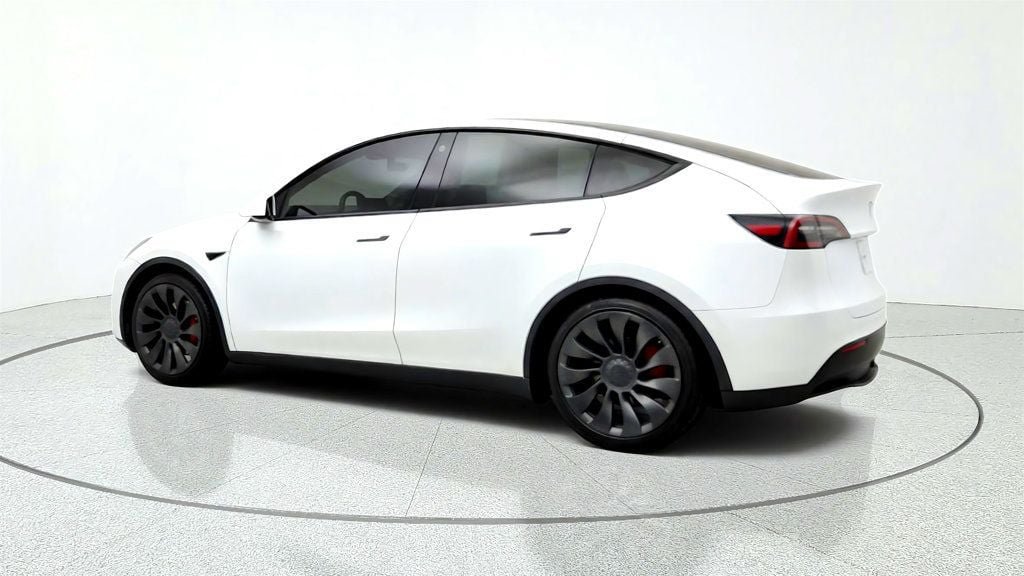 Used 2022 Tesla Model Y Performance AWD/4WD image 7