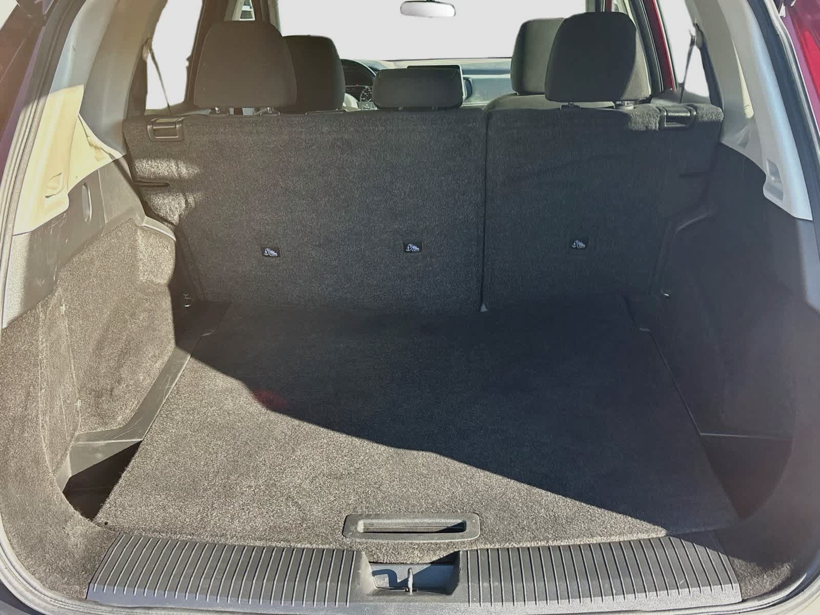Used 2023 Nissan Rogue S AWD/4WD image 25