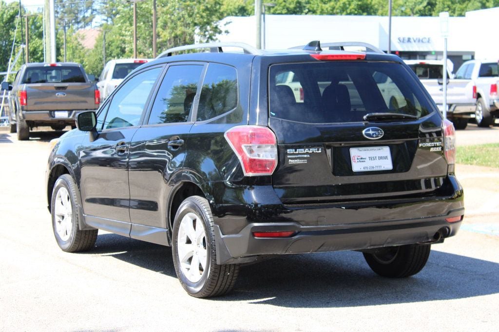 Used 2016 Subaru Forester 2.5i Premium w/ All-Weather Package AWD/4WD image 6