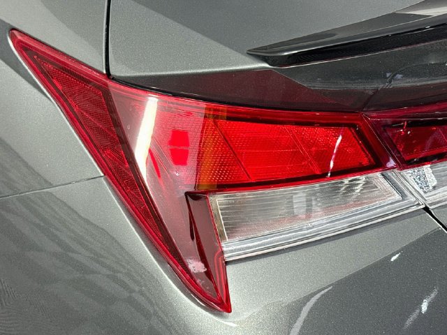 Used 2026 Hyundai Elantra Sport w/ Cargo Package FWD image 33