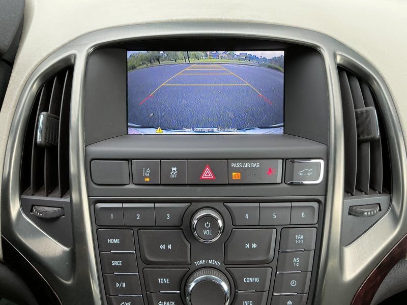 Used 2015 Buick Verano Convenience FWD image 21