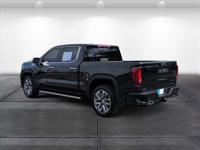 Used 2025 GMC Sierra 1500 Denali image 3