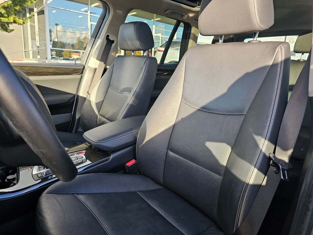 Used 2013 BMW X3 xDrive28i AWD/4WD image 23