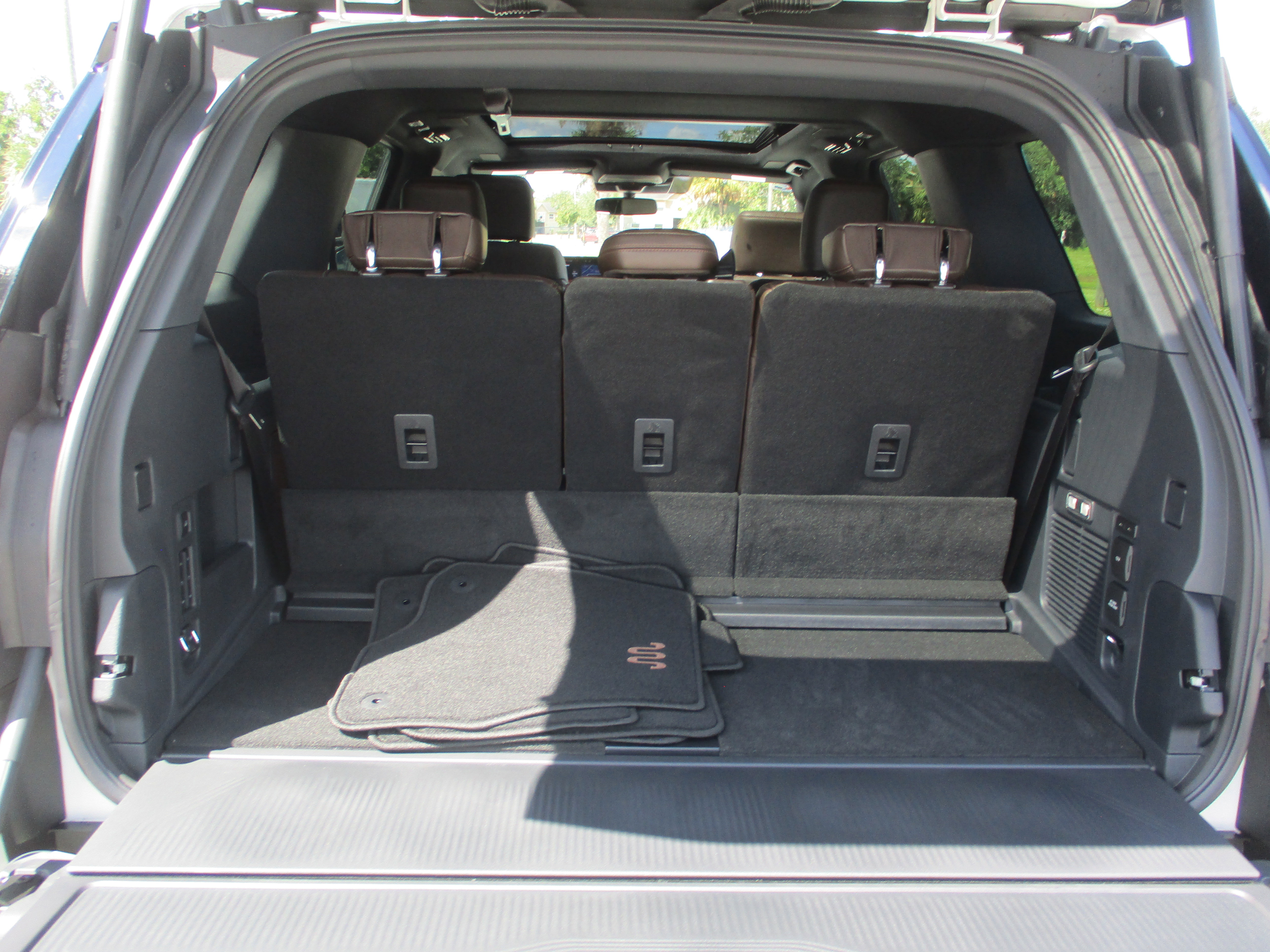 New 2025 Ford Expedition King Ranch image 12