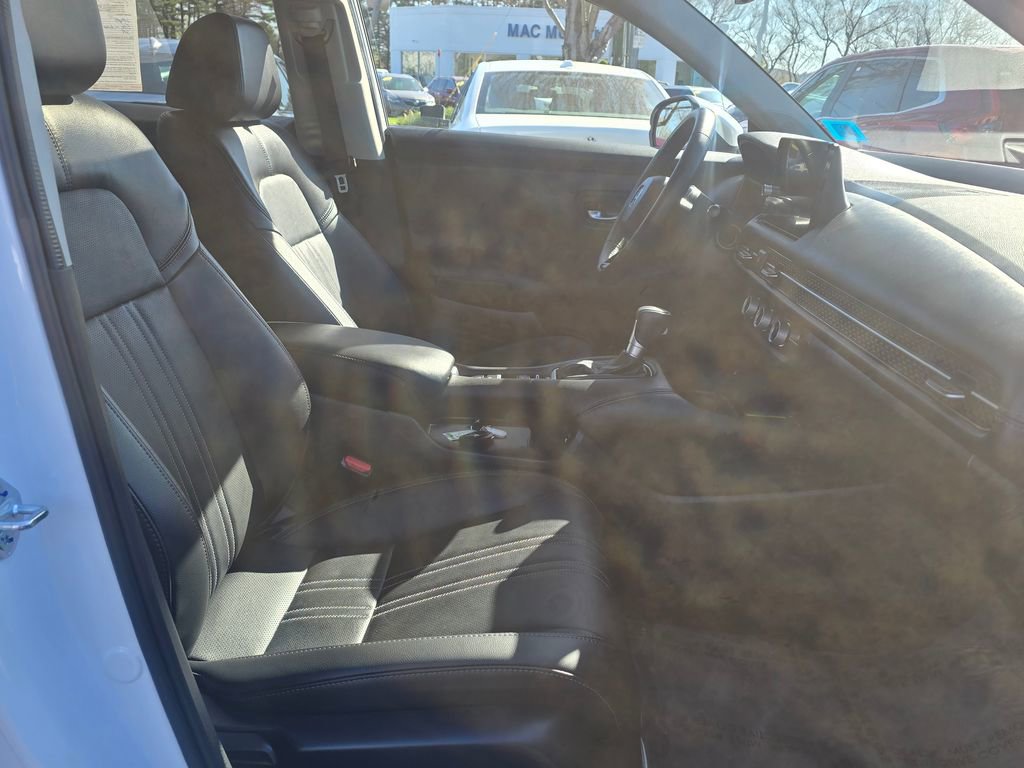 Used 2025 Honda HR-V EX-L image 10