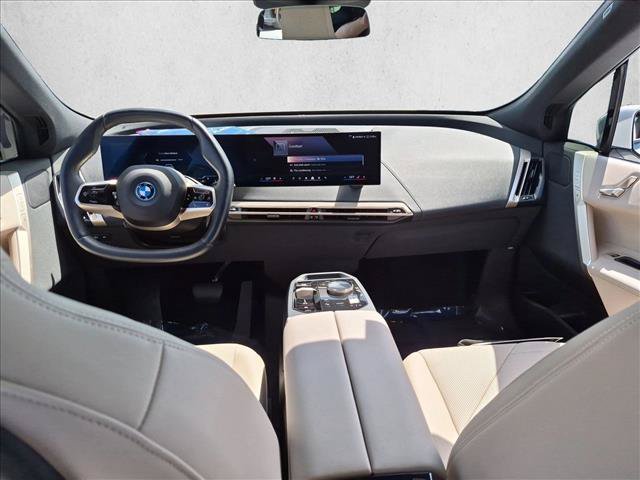 Certified 2024 BMW iX xDrive50 w/ Sport Package AWD/4WD image 17
