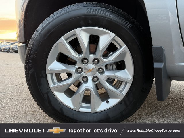 Used 2026 Chevrolet Silverado 1500 Custom RWD image 10