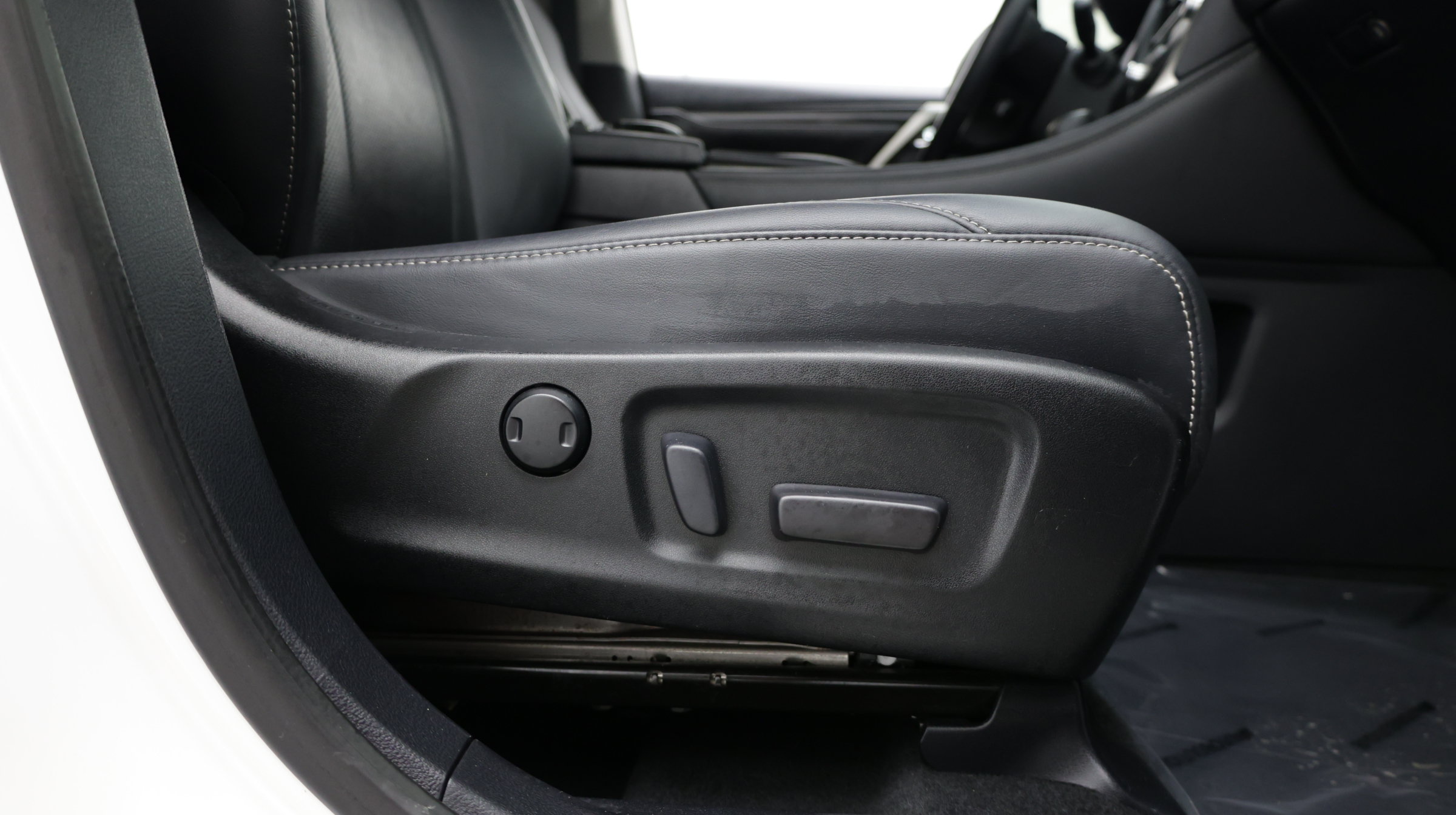 Used 2018 Lexus RX 350 FWD w/ Accessory Package image 39