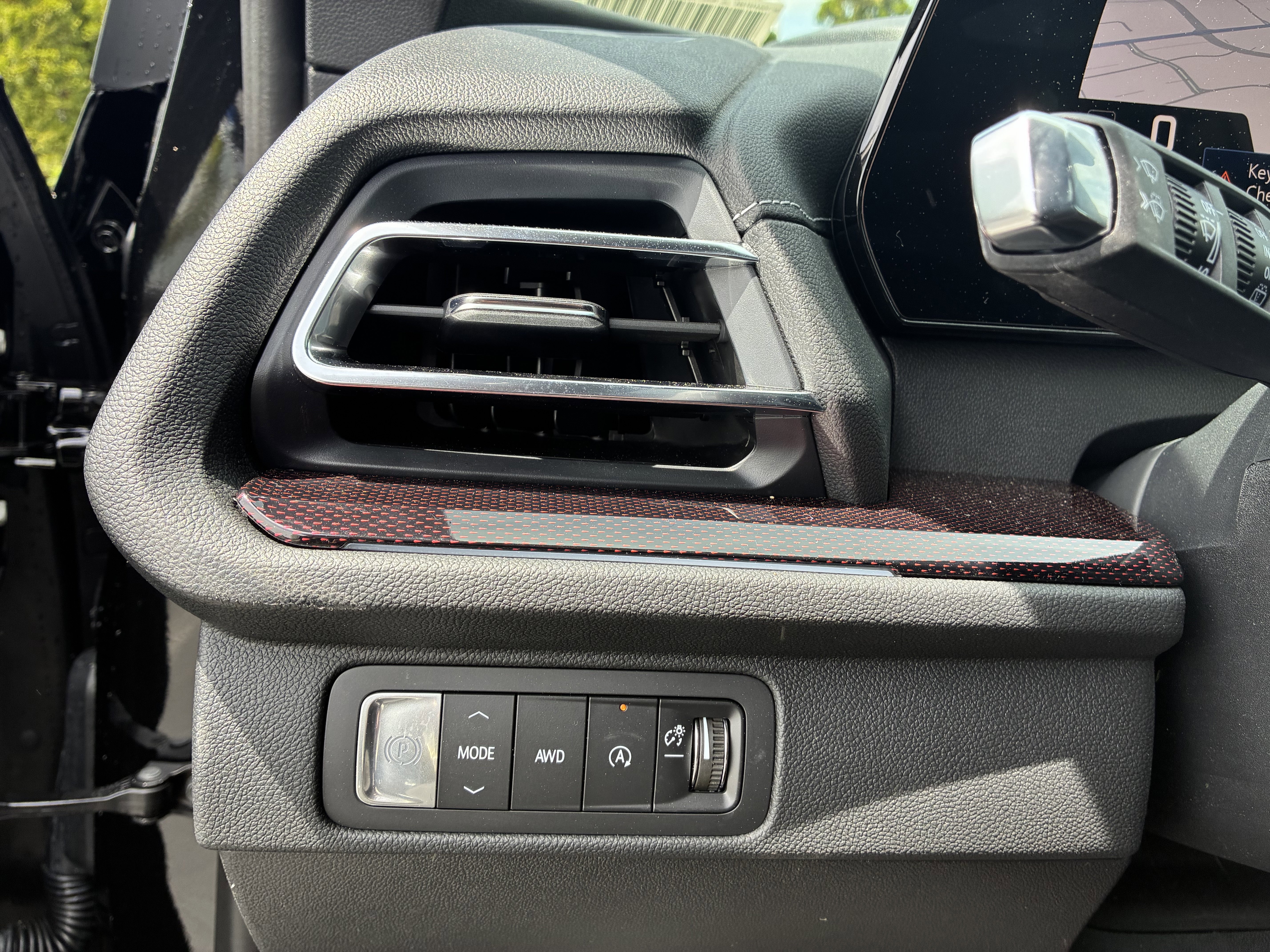 New 2026 Chevrolet Traverse Z71 w/ Enhanced Driving Package AWD/4WD image 29