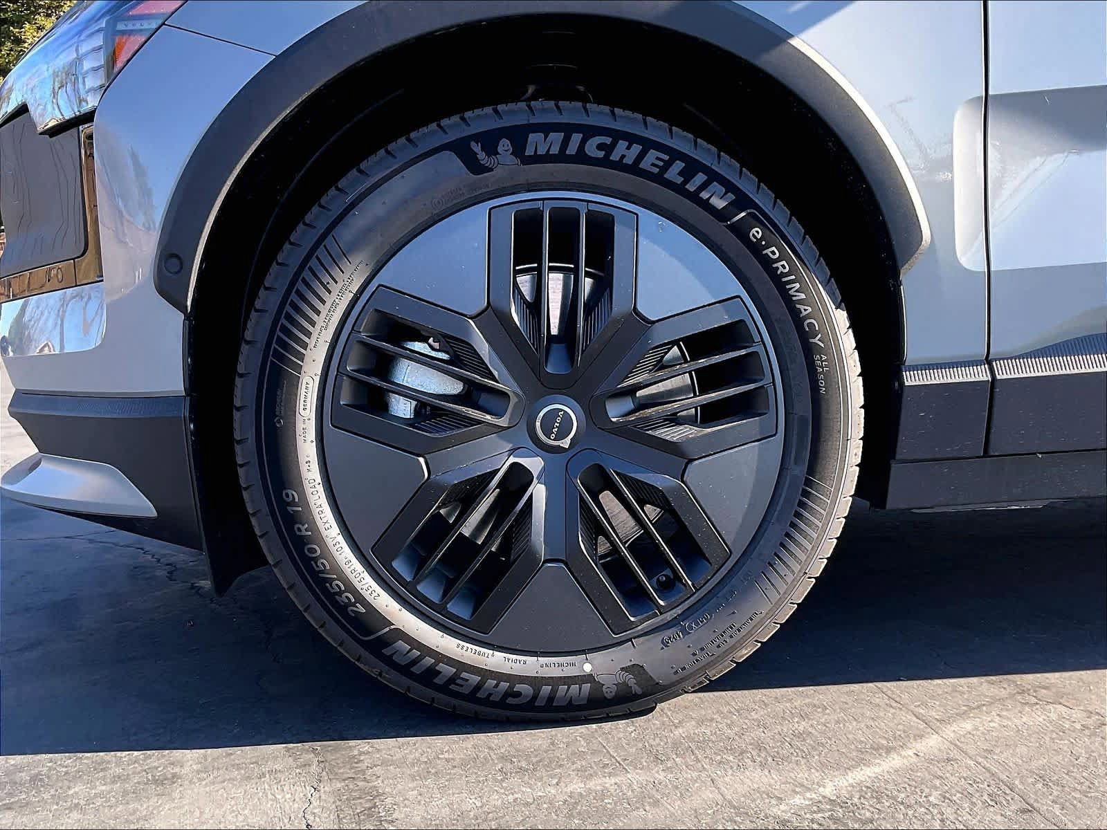 New 2026 Volvo EX30 Cross Country Ultra w/ Protection Package Premier AWD/4WD image 14