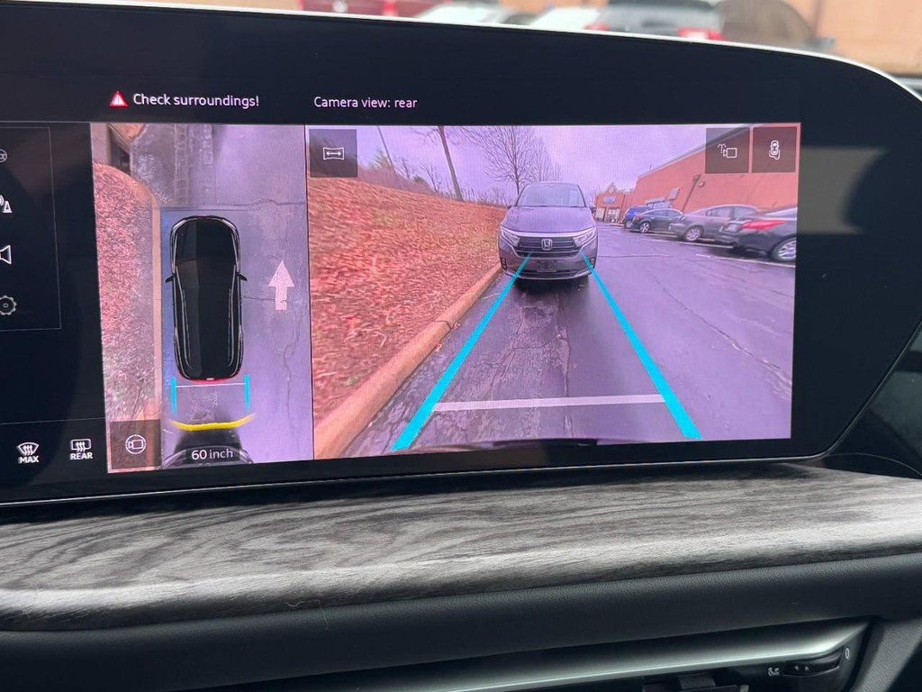 Used 2025 Audi Q5 Premium w/ Convenience Package image 22