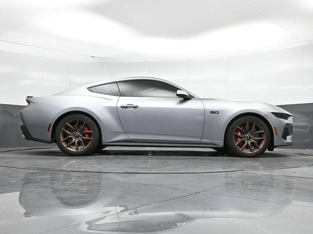 Used 2025 Ford Mustang GT Premium RWD image 44