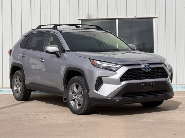Used 2023 Toyota RAV4 XLE image 19