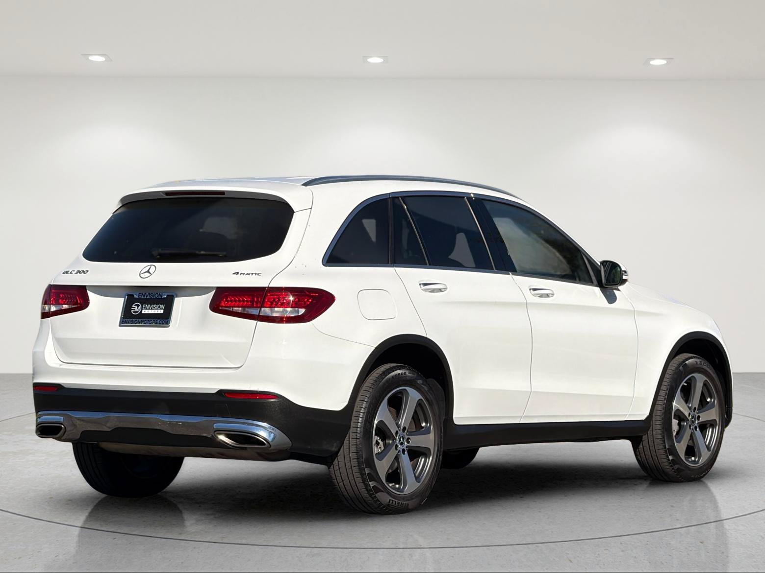 Used 2018 Mercedes-Benz GLC 300 4MATIC image 5
