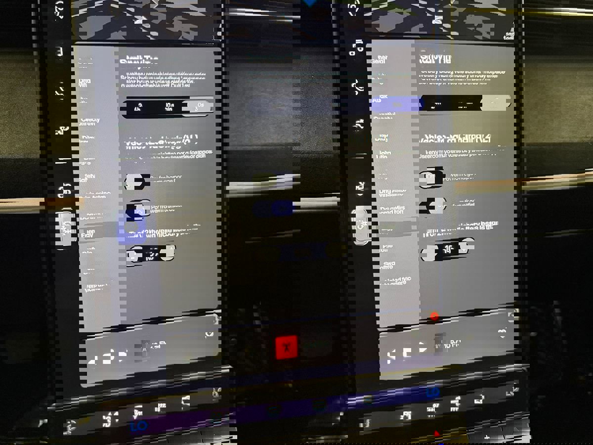 Used 2023 Fisker Ocean Extreme image 19