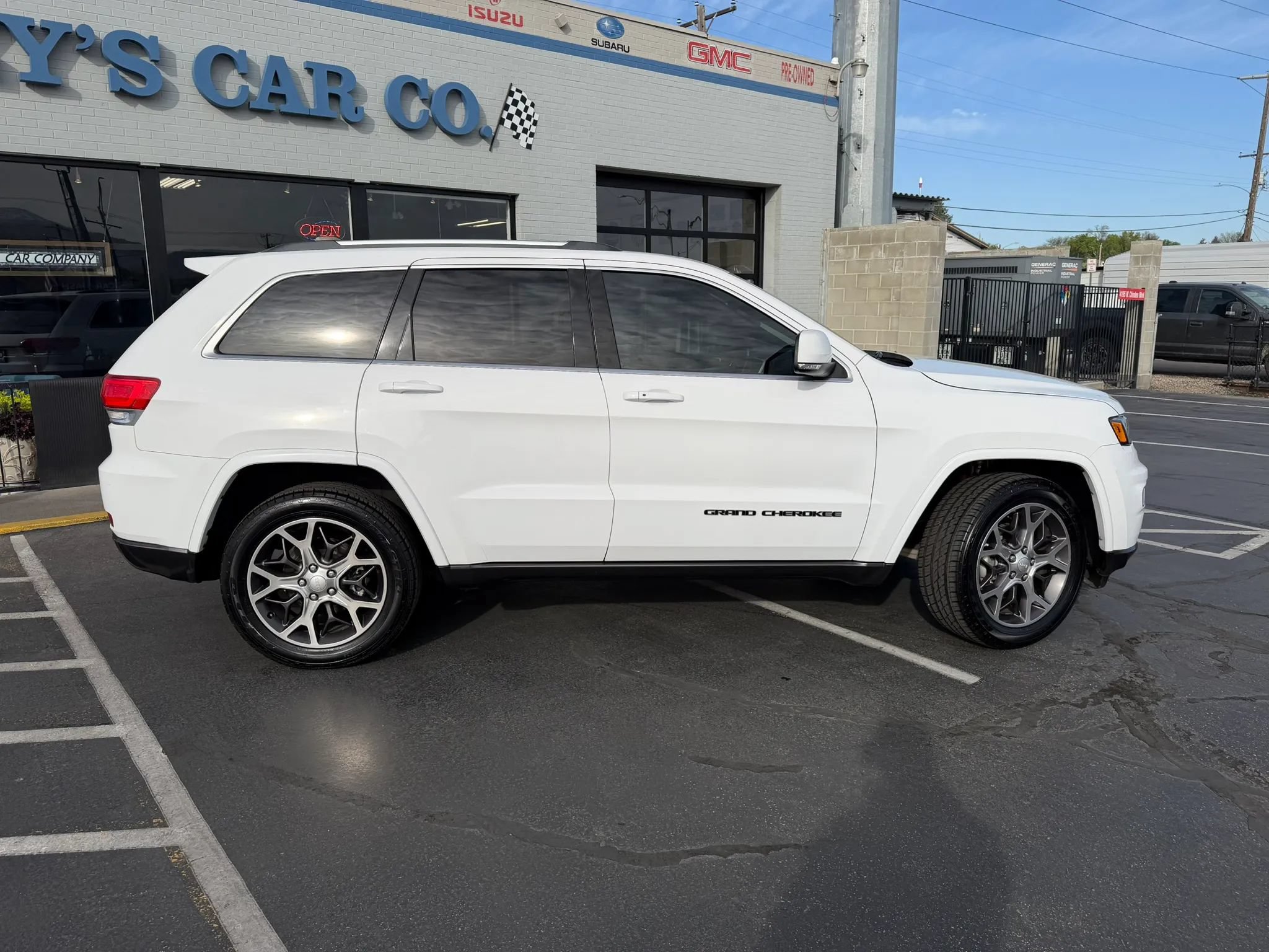 Used 2018 Jeep Grand Cherokee Limited RWD image 8