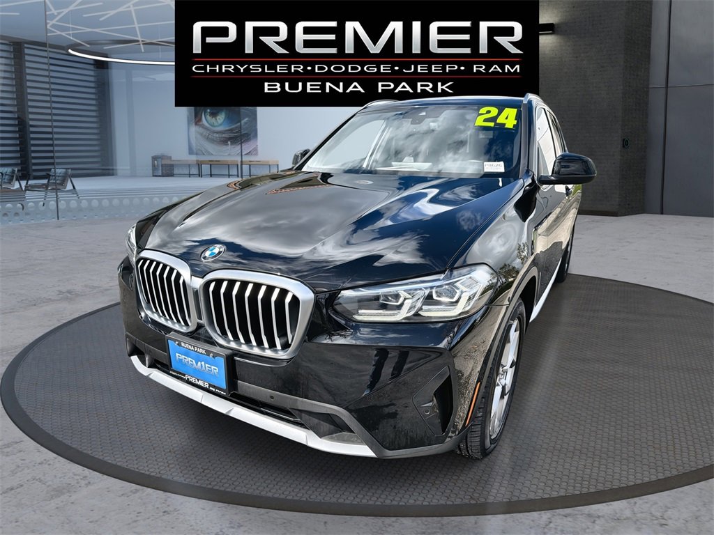 Used 2024 BMW X3 xDrive30i w/ Premium Essential Package image 1