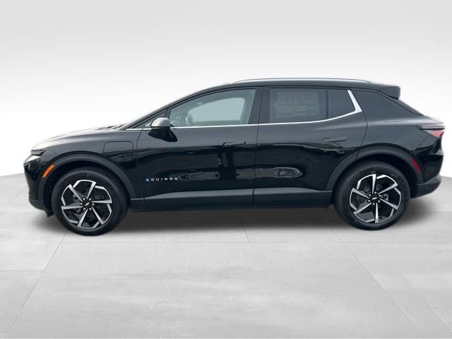 New 2026 Chevrolet Equinox EV LT image 2