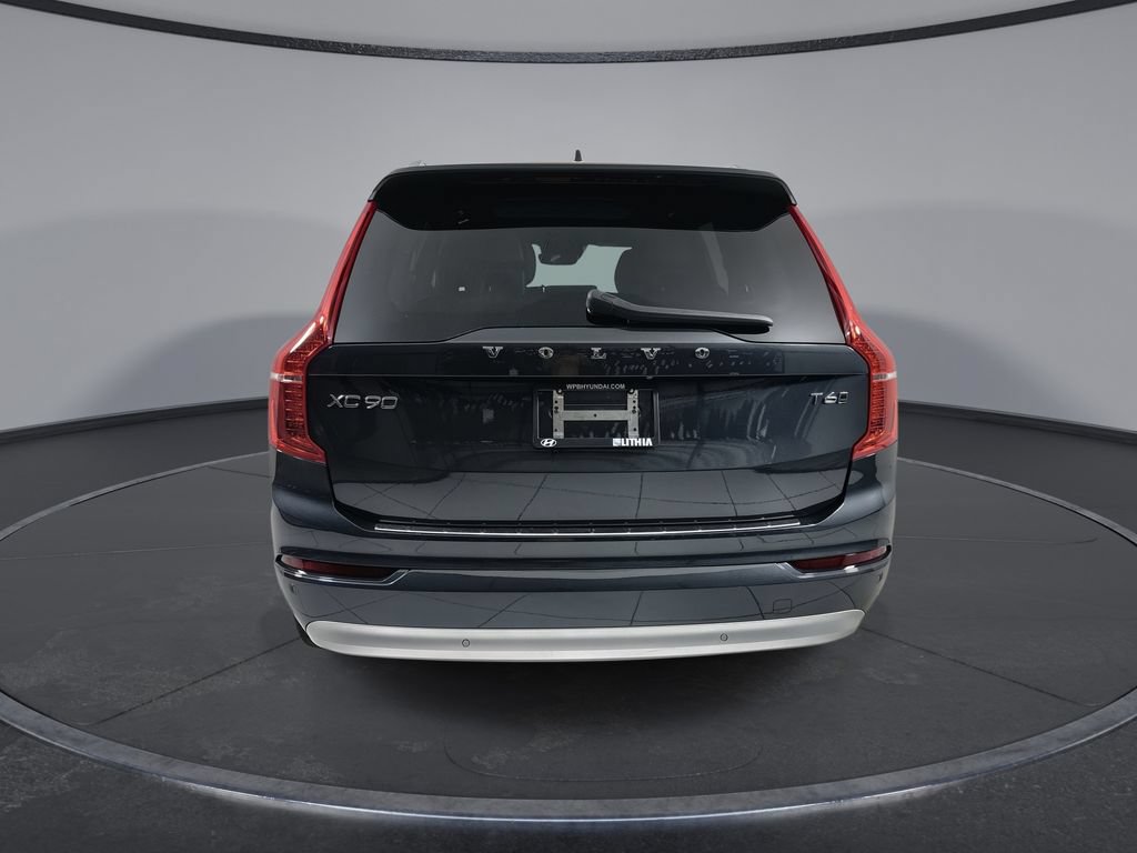 Used 2022 Volvo XC90 T6 Momentum w/ Protection Package Premier AWD/4WD image 7