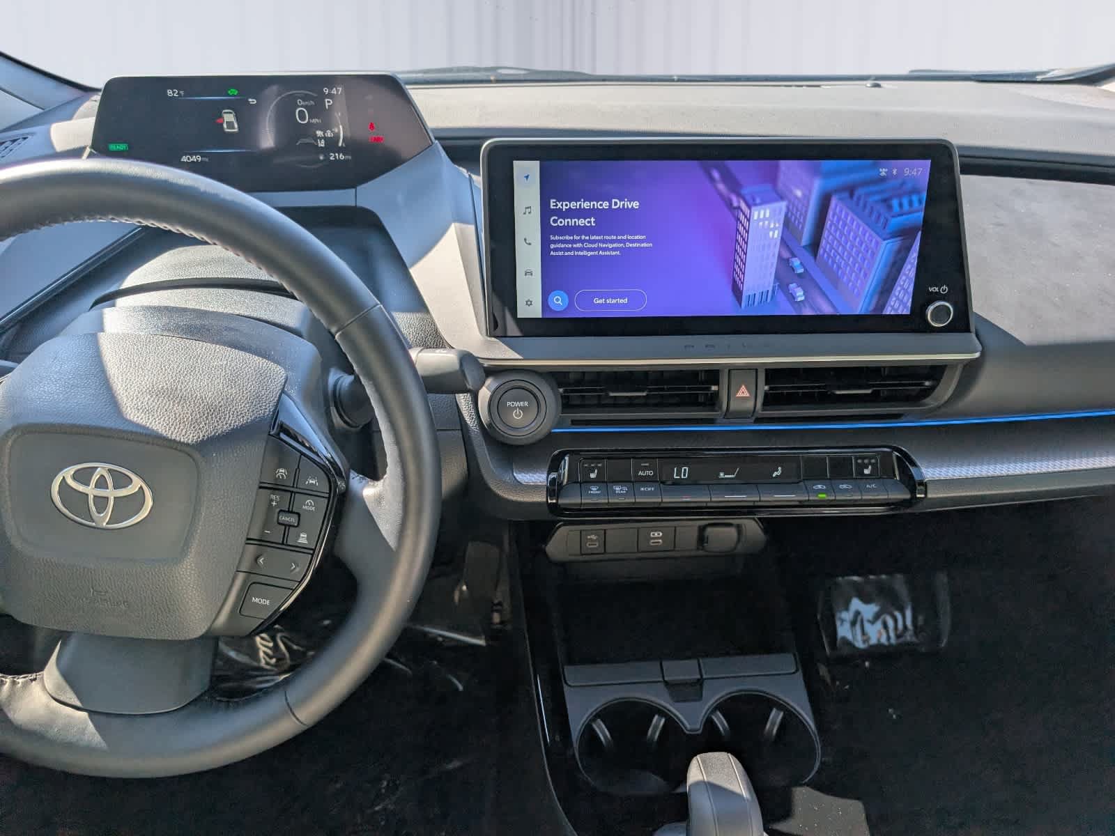 Used 2024 Toyota Prius XLE FWD image 17