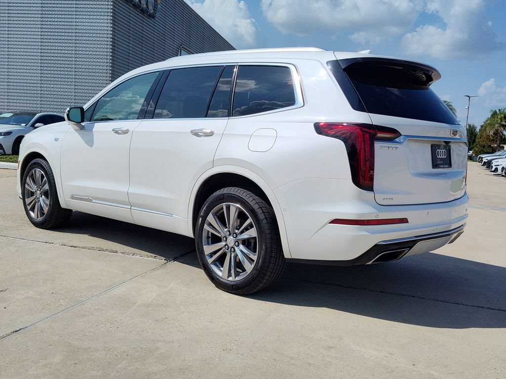 Used 2022 Cadillac XT6 Premium Luxury w/ Platinum Package AWD/4WD image 6