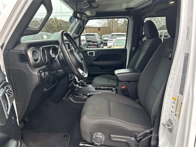 Used 2018 Jeep Wrangler Unlimited Sahara image 9