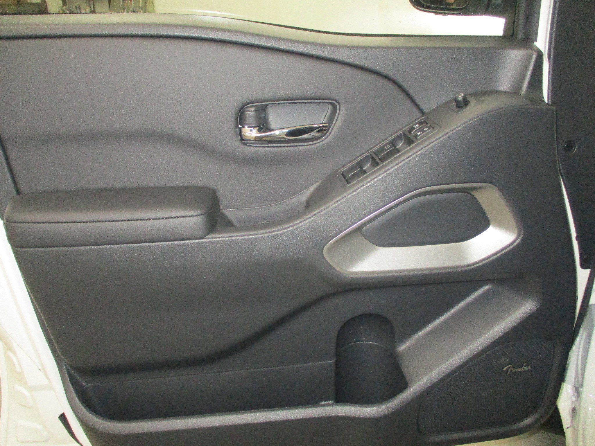 New 2025 Nissan Frontier SL image 12