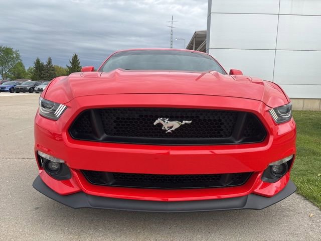 Used 2017 Ford Mustang GT w/ GT Performance Package RWD image 6