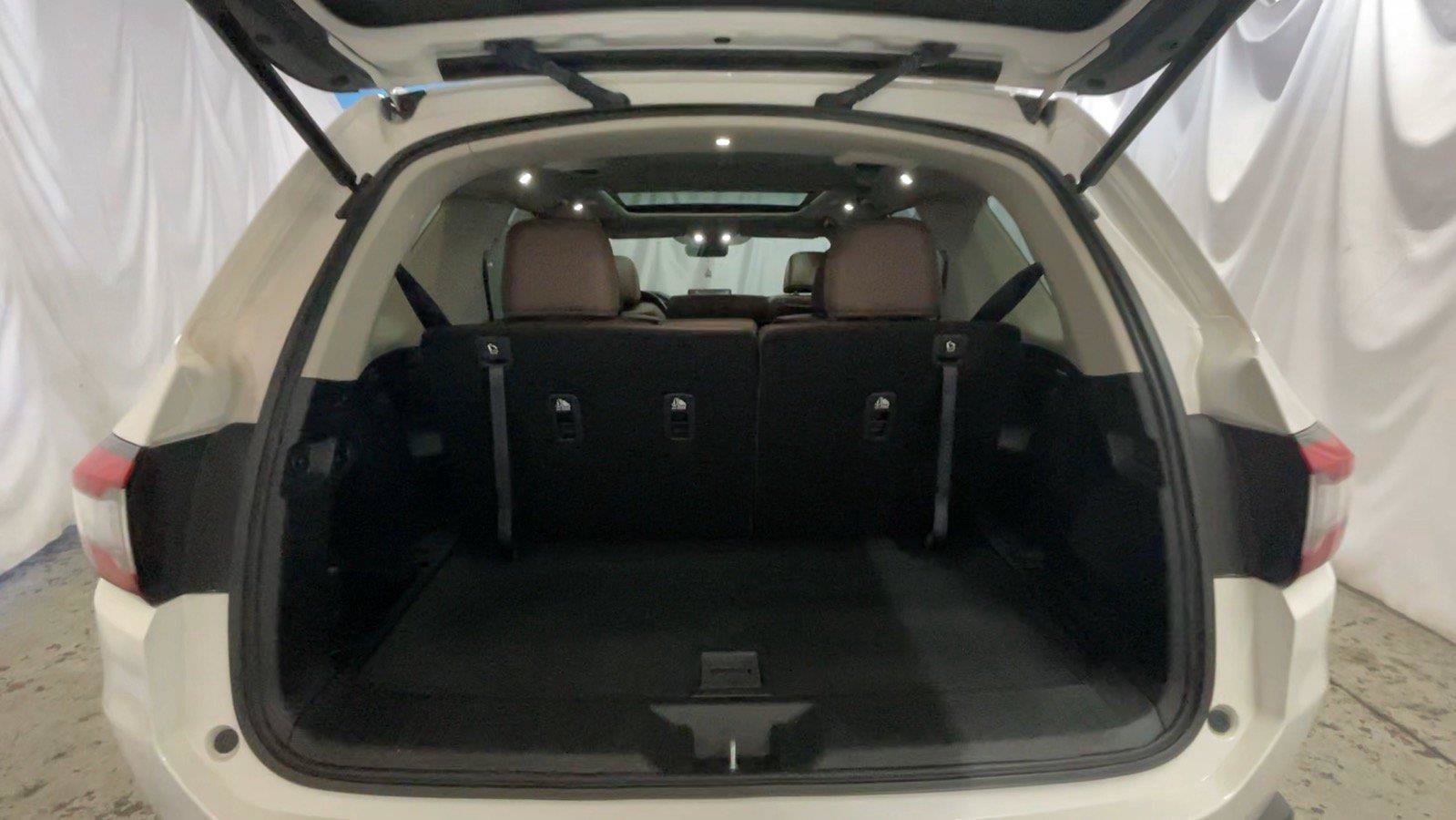 Used 2025 Honda Pilot Elite image 17