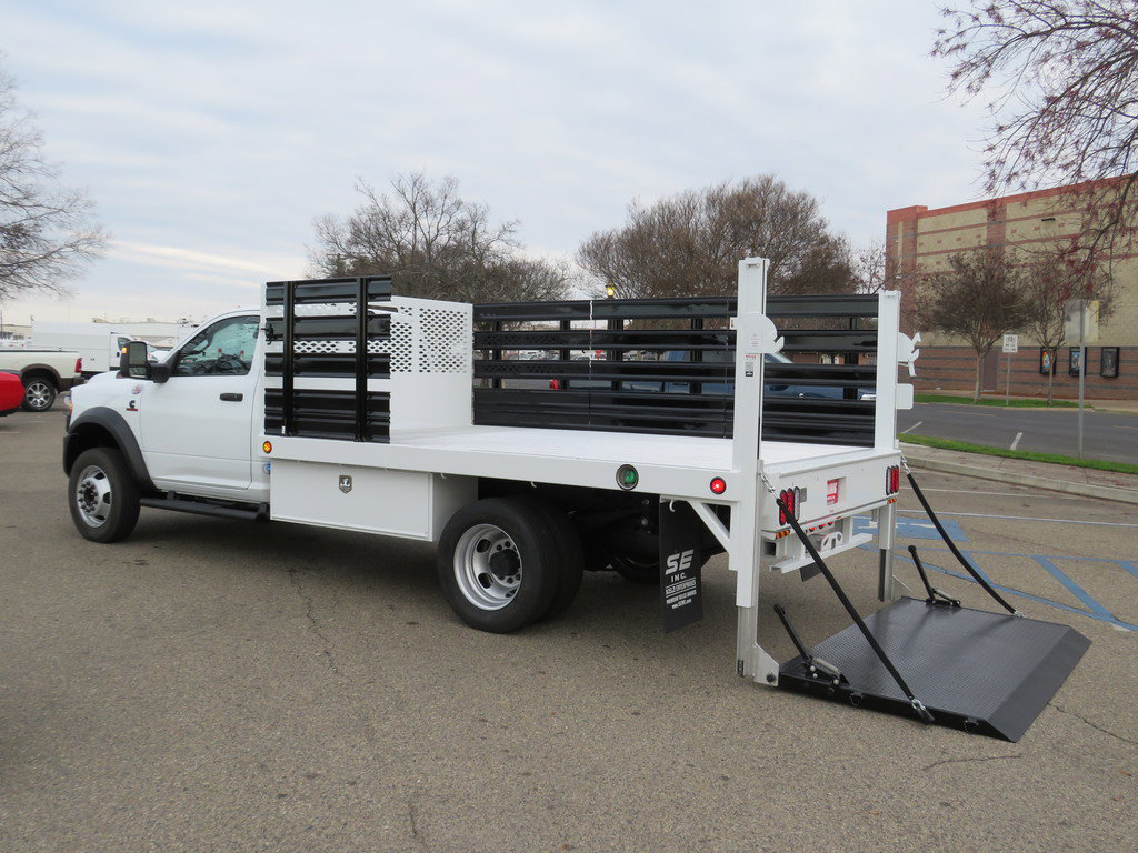New 2023 RAM 4500 Tradesman image 28