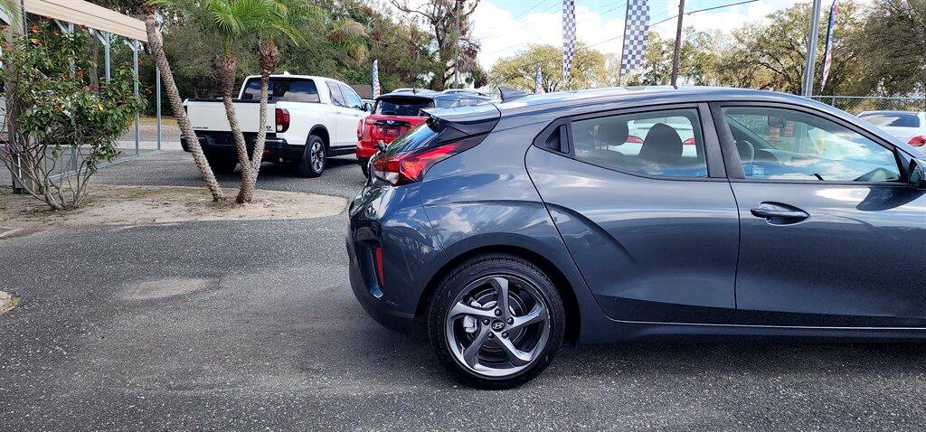 Used 2019 Hyundai Veloster 2.0 image 10
