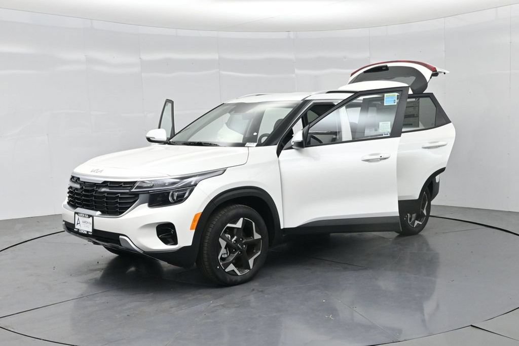 New 2026 Kia Seltos S FWD image 45