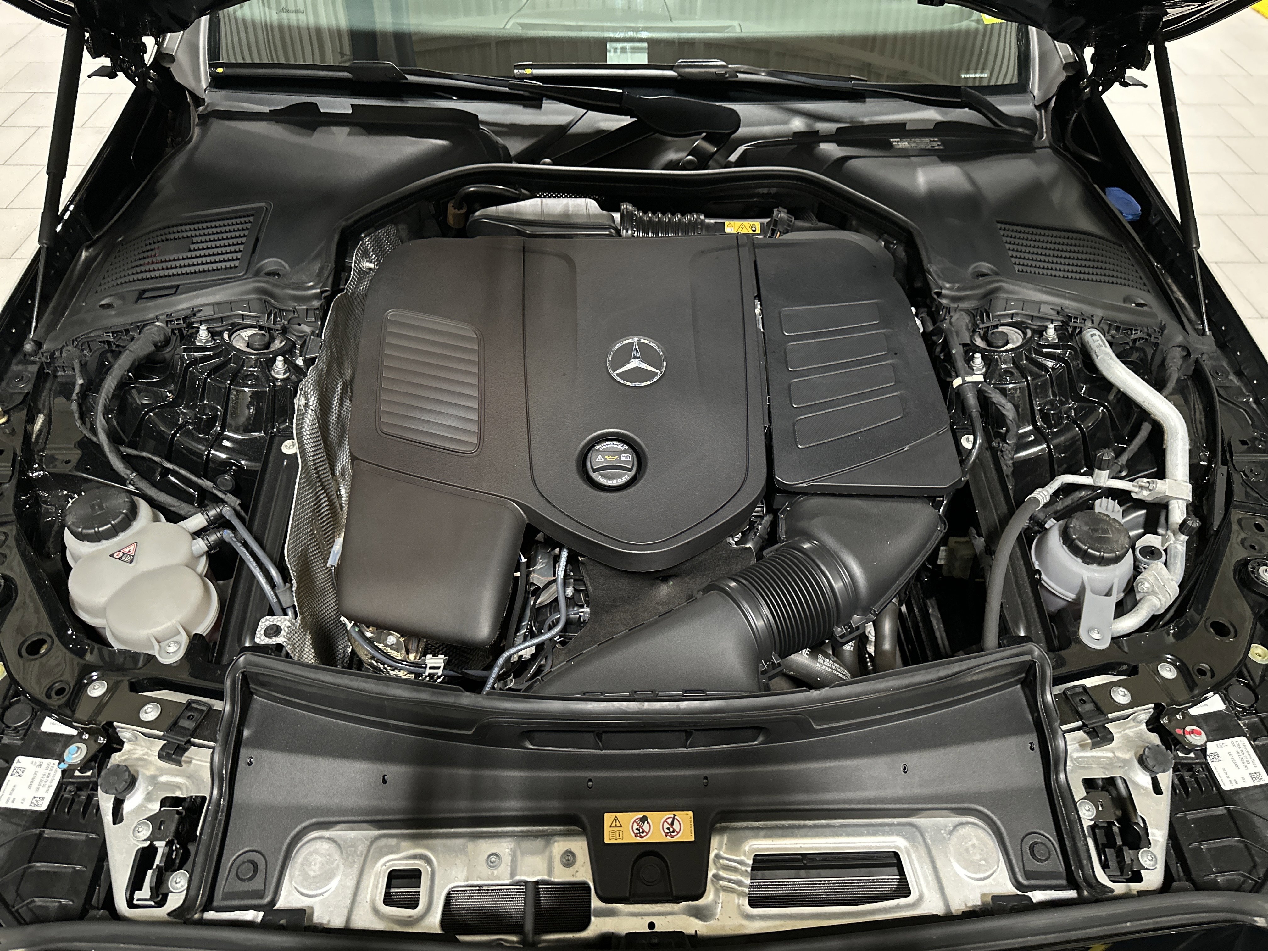 Certified 2023 Mercedes-Benz C 300 4MATIC Sedan image 15