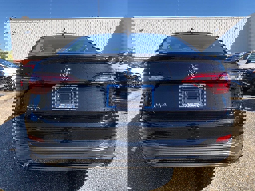 Used 2024 Volkswagen Jetta S image 5