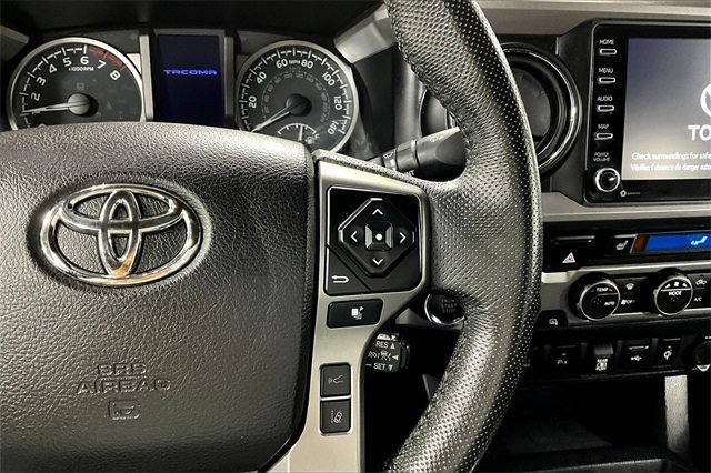 Used 2021 Toyota Tacoma Limited image 14