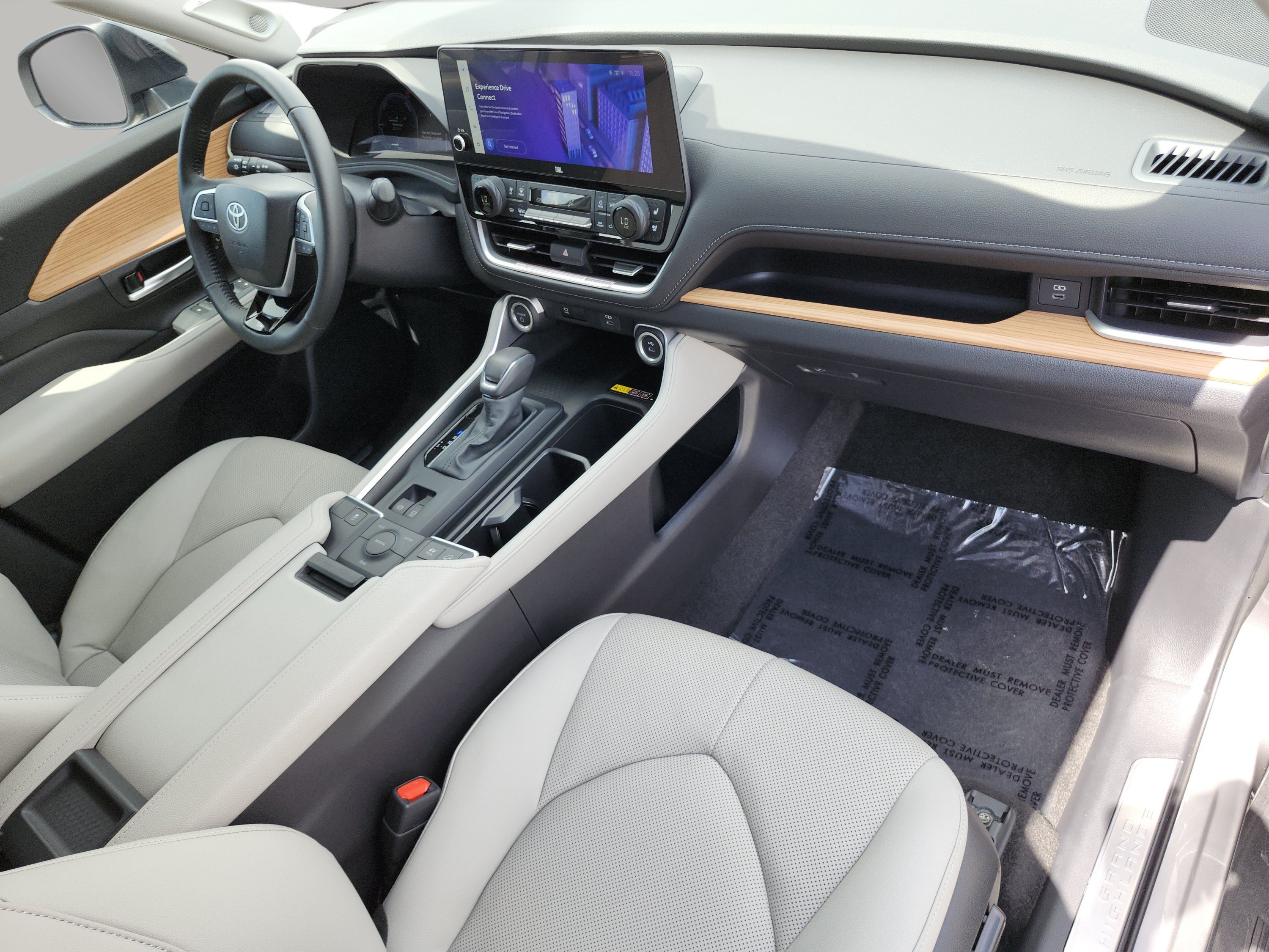 Used 2026 Toyota Grand Highlander AWD Hybrid image 13