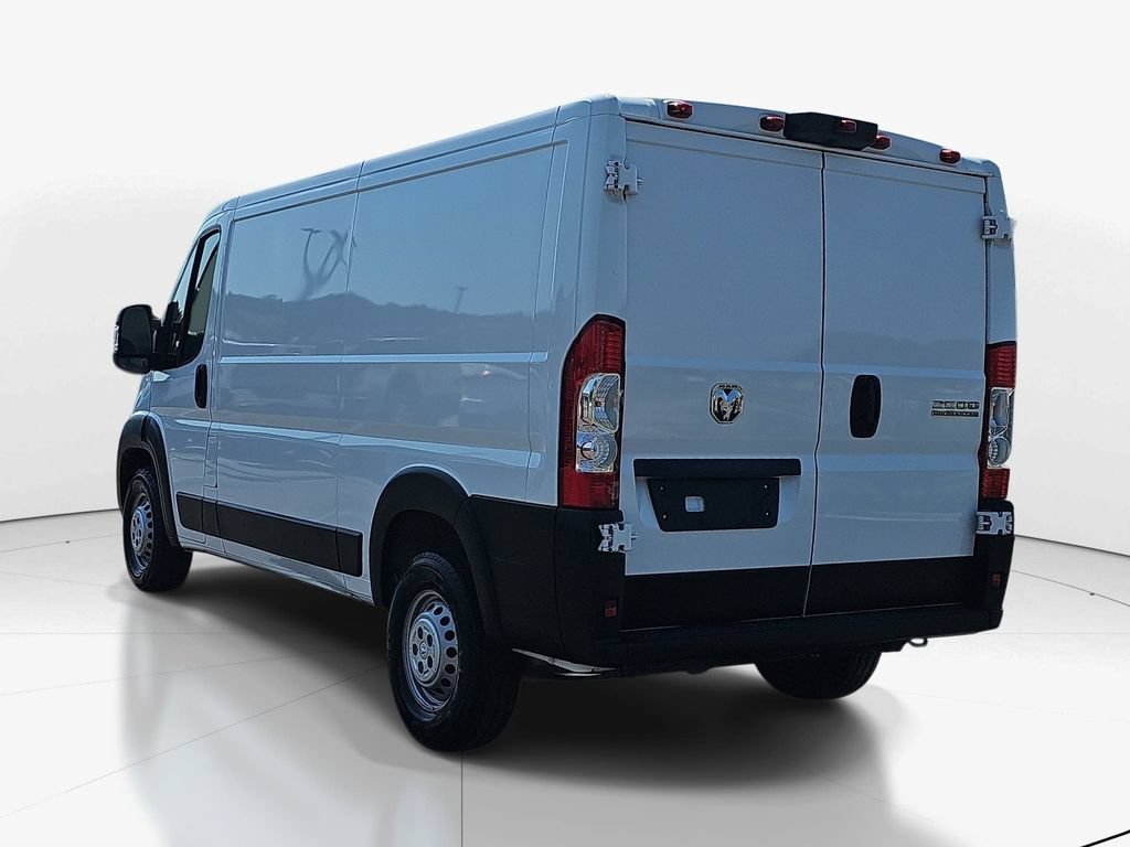 Used 2025 RAM ProMaster 2500 w/ Convenience Group FWD image 8