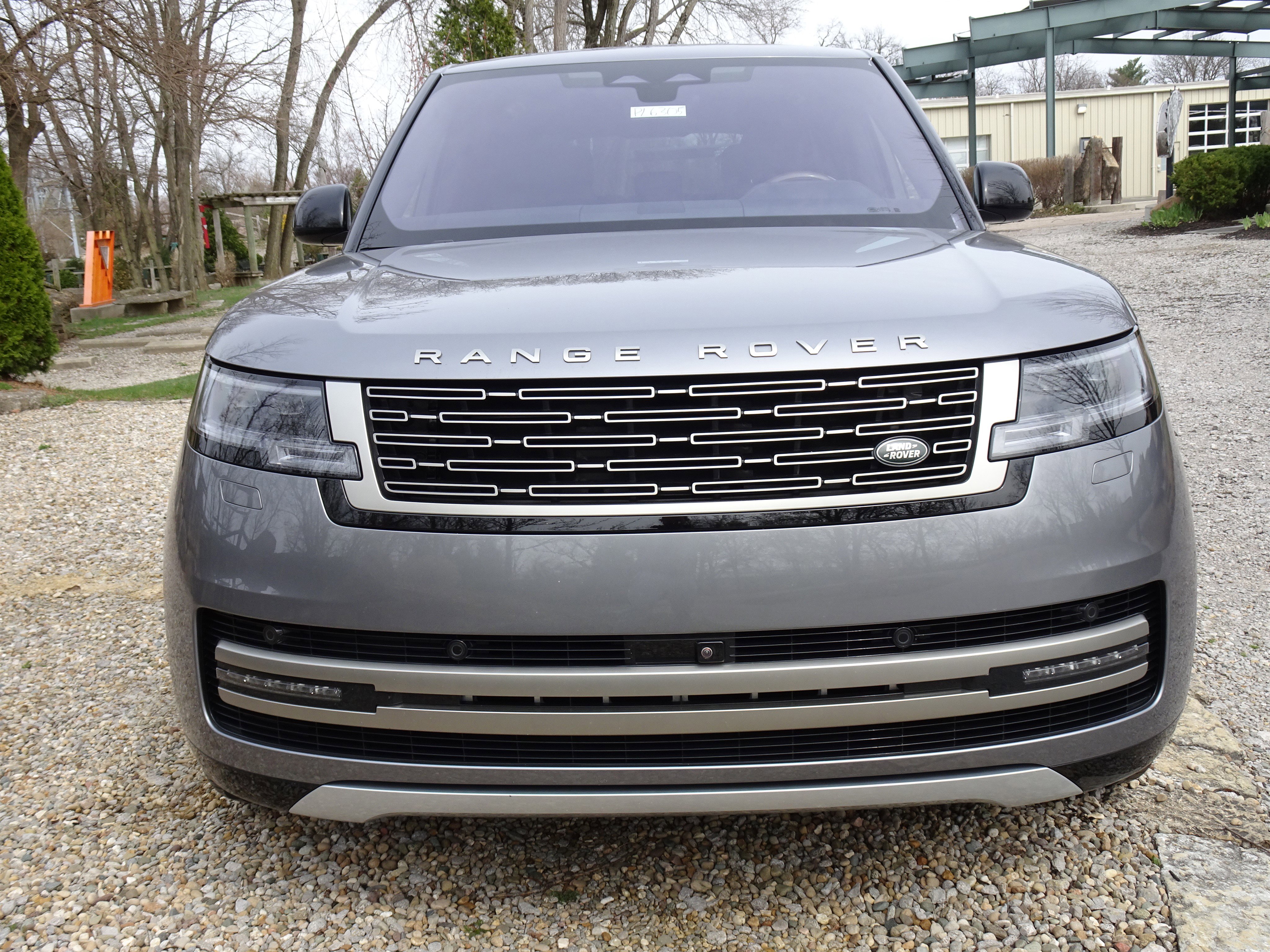 Certified 2023 Land Rover Range Rover SE image 12