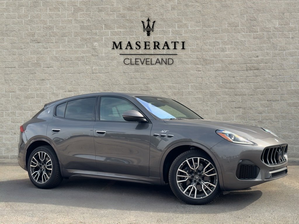 New 2024 Maserati Grecale GT