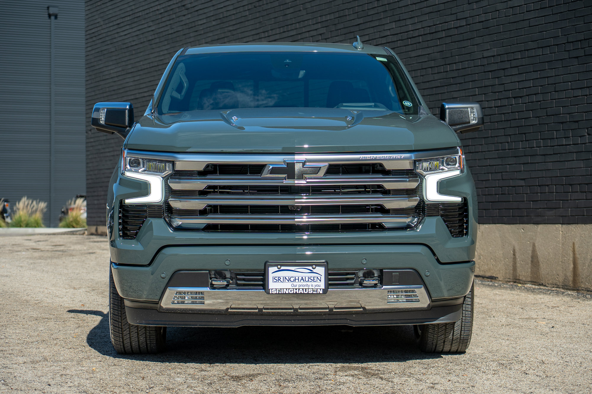 Used 2026 Chevrolet Silverado 1500 High Country AWD/4WD image 2