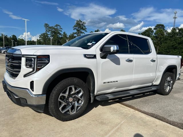 Used 2023 GMC Sierra 1500 SLT AWD/4WD image 1