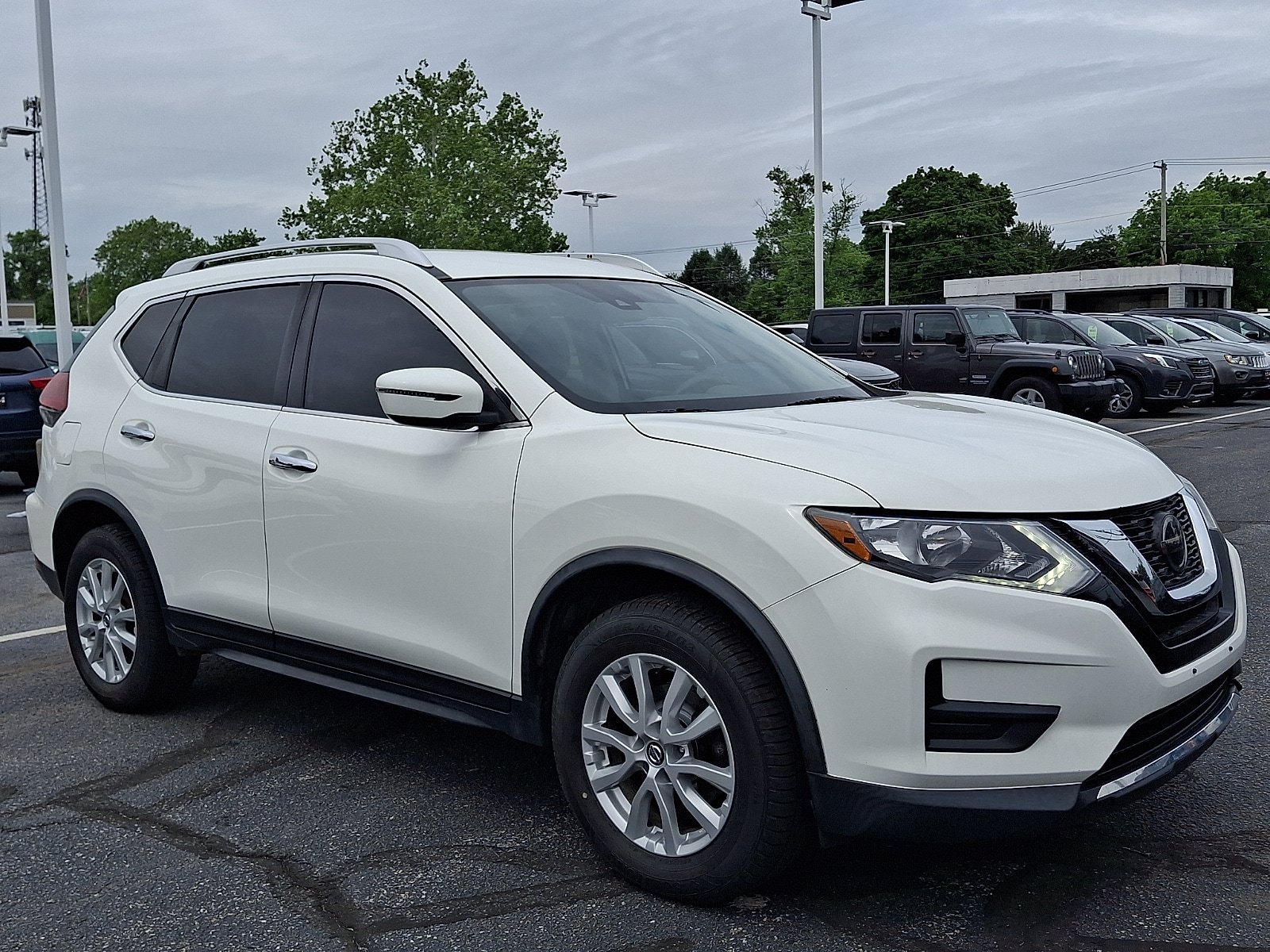 Used 2019 Nissan Rogue SV AWD/4WD video 3