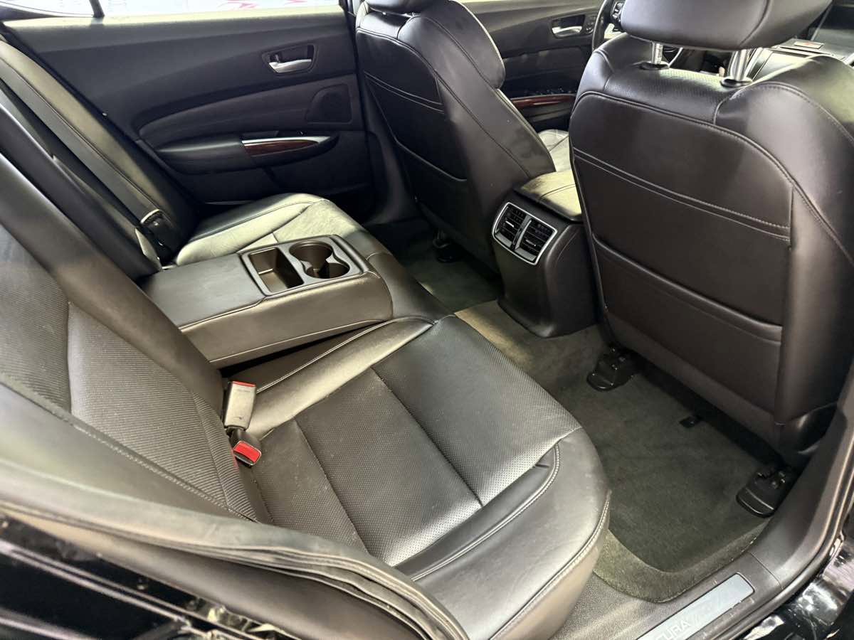 Used 2017 Acura TLX w/ Technology Package FWD image 24