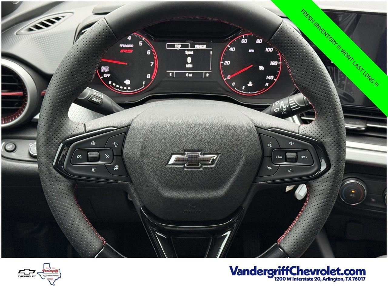 New 2026 Chevrolet Trax RS w/ Sunroof Package FWD image 12