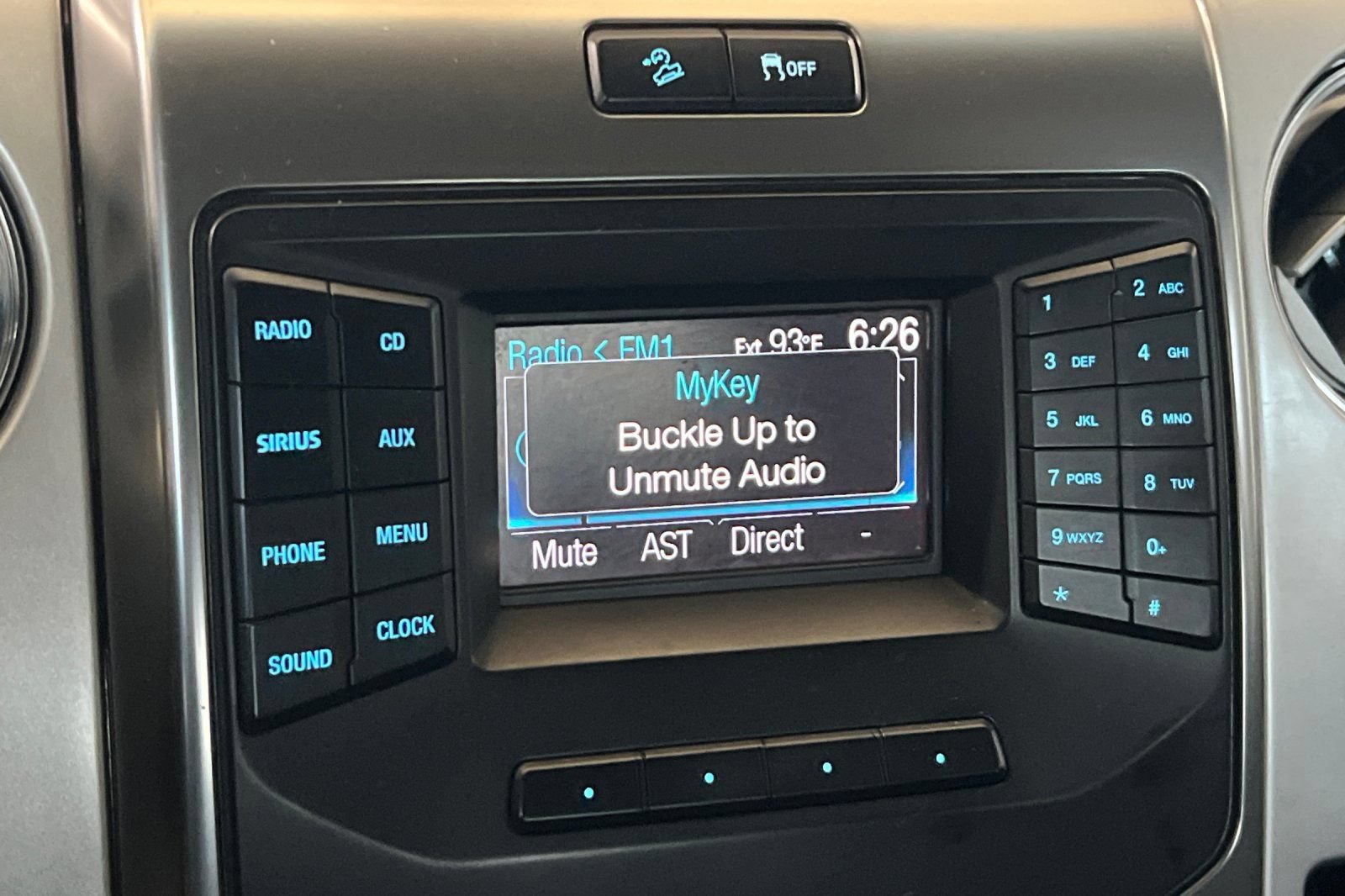 Used 2013 Ford F150 FX4 w/ Mid Equipment Group AWD/4WD image 17